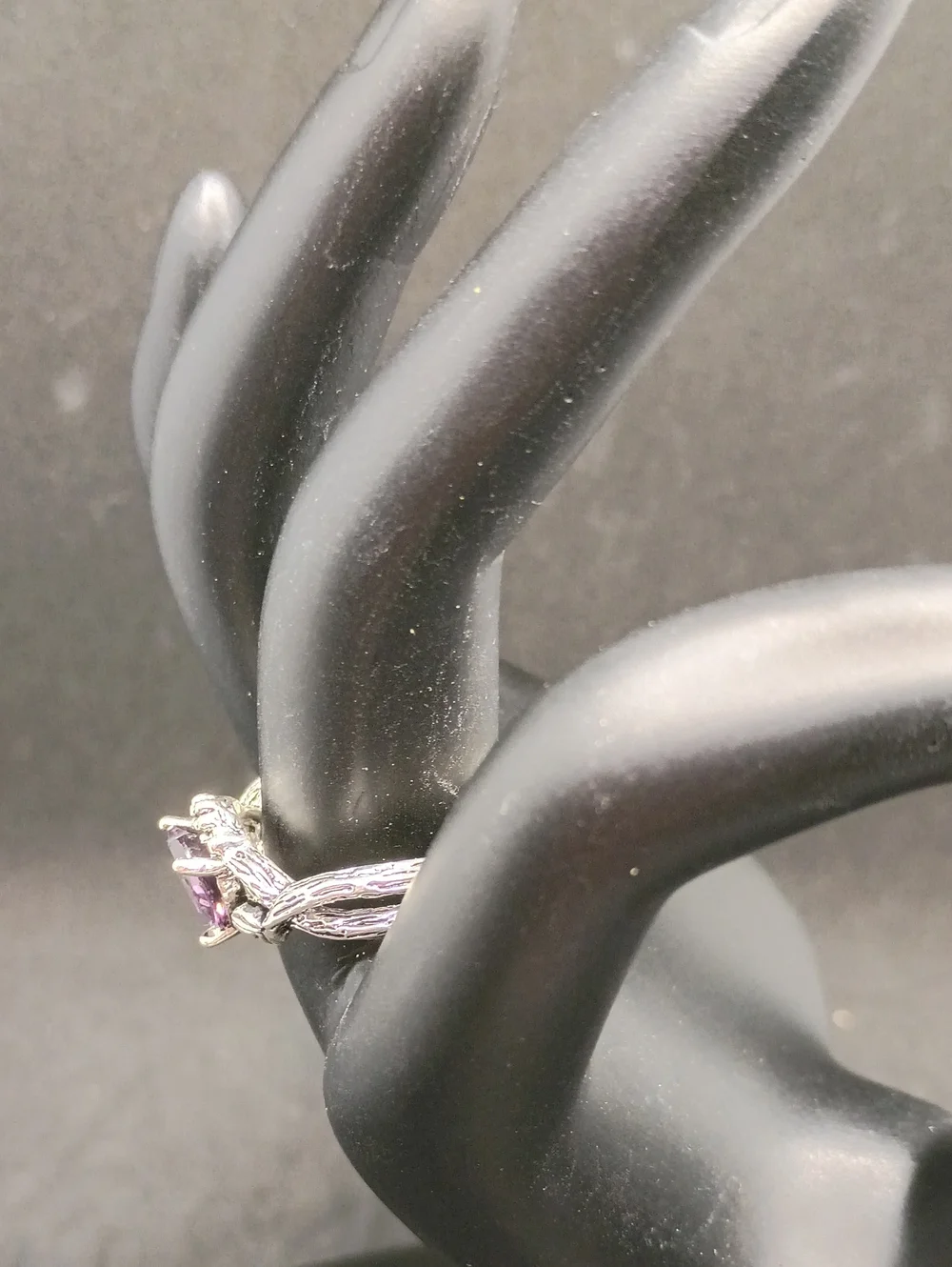 Size 10 Silver Tone Amethyst-Color Women's Ring with Twisted Band